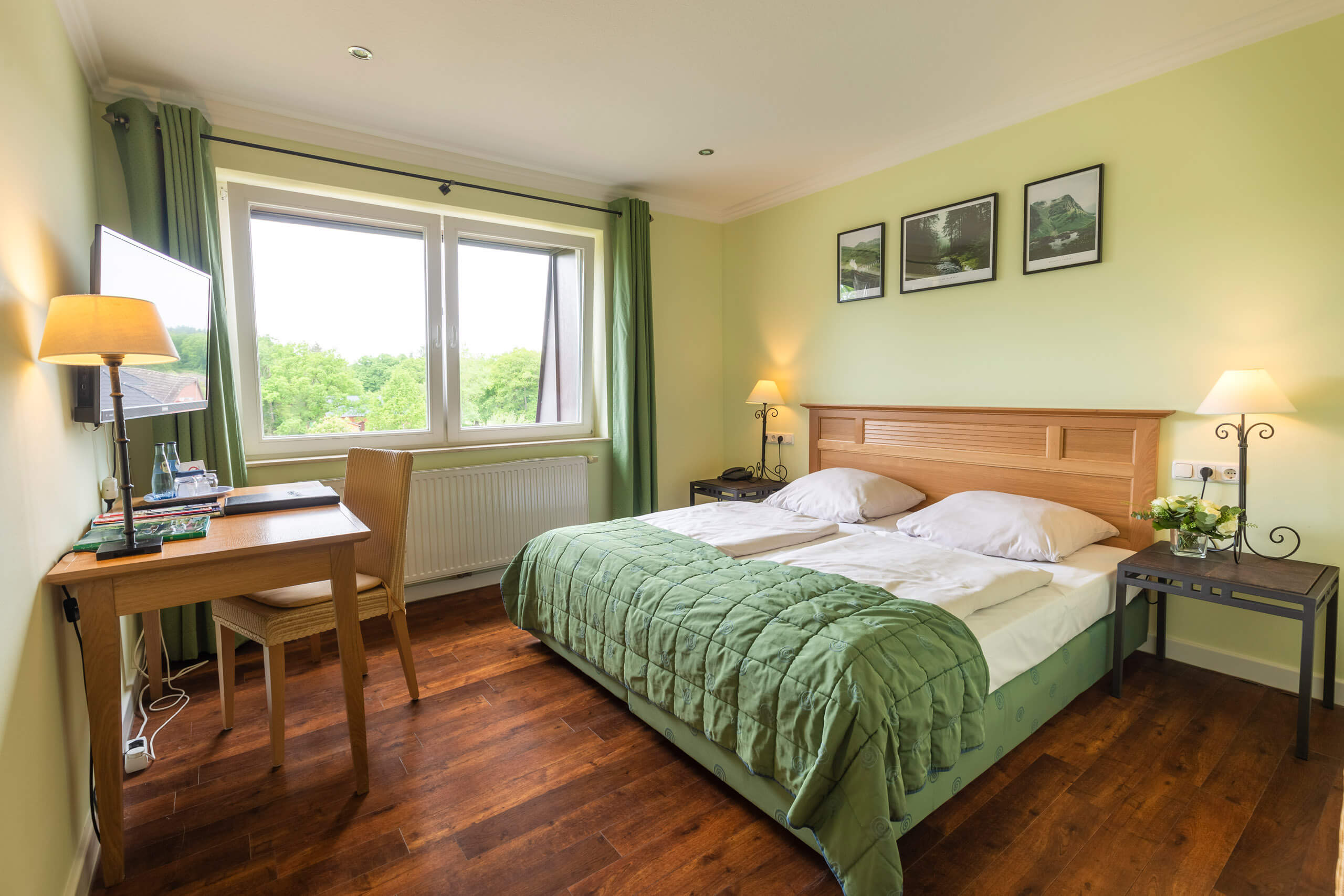 Sitzbereich im Komfort-Doppelzimmer auf Gut Altona